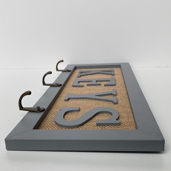 Wall Mounted Key Hooks - Picture 12 of 12